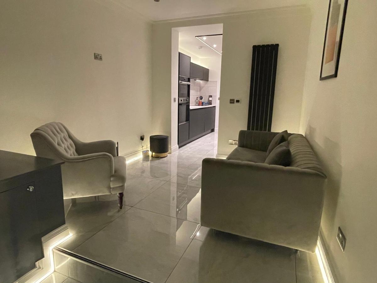 Luxury Apartment Edinburgh Centre With Steam Room 외부 사진
